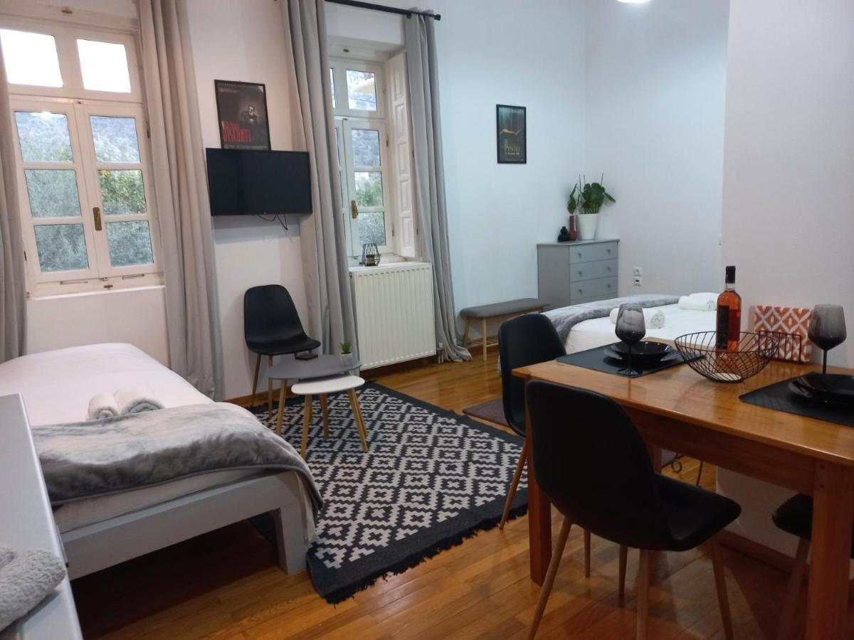 Apartamento The Valkyries 2 Leonídion Exterior foto